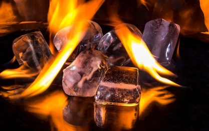 burning-ice-cubes-640x402